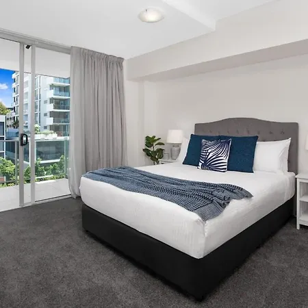 2-Bed Near Brisbane Cbd With Pool Sauna & Bbq Exterior photo