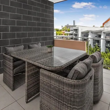 2-Bed Near Brisbane Cbd With Pool Sauna & Bbq Exterior photo